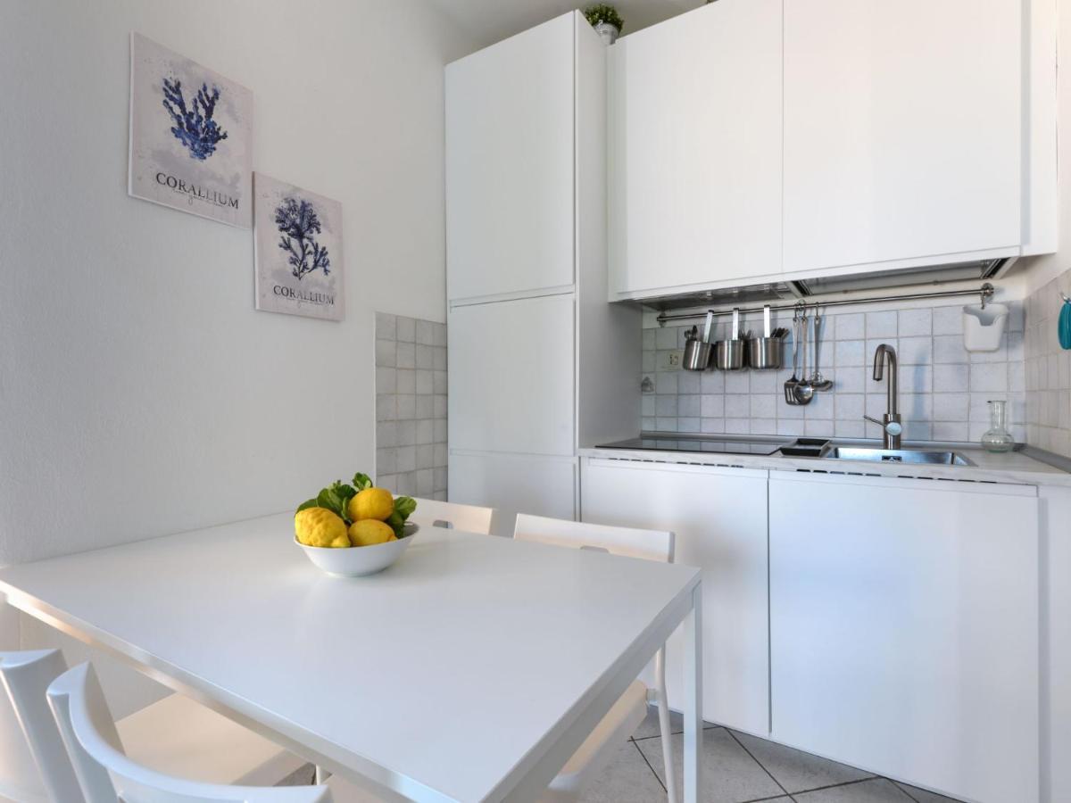 Apartment Altaluna-6 By Interhome Nisporto Exteriör bild